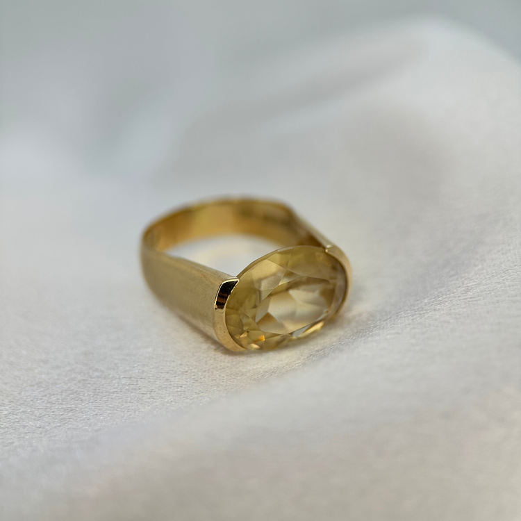 18K Citrin cocktailring av Stigbert för Engelbert 1972