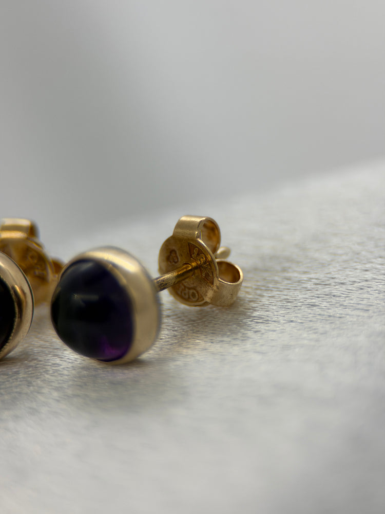 18K Ametistörhängen – Cabochon, 2.0g