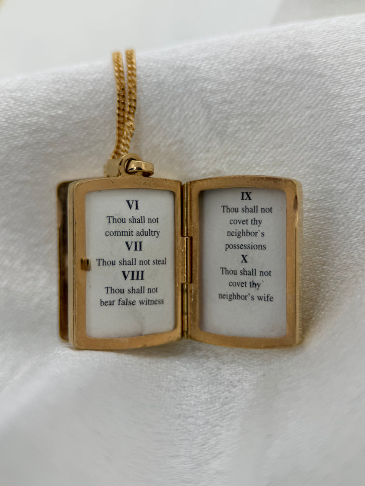 18K Berlock – Bibel med de tio budorden