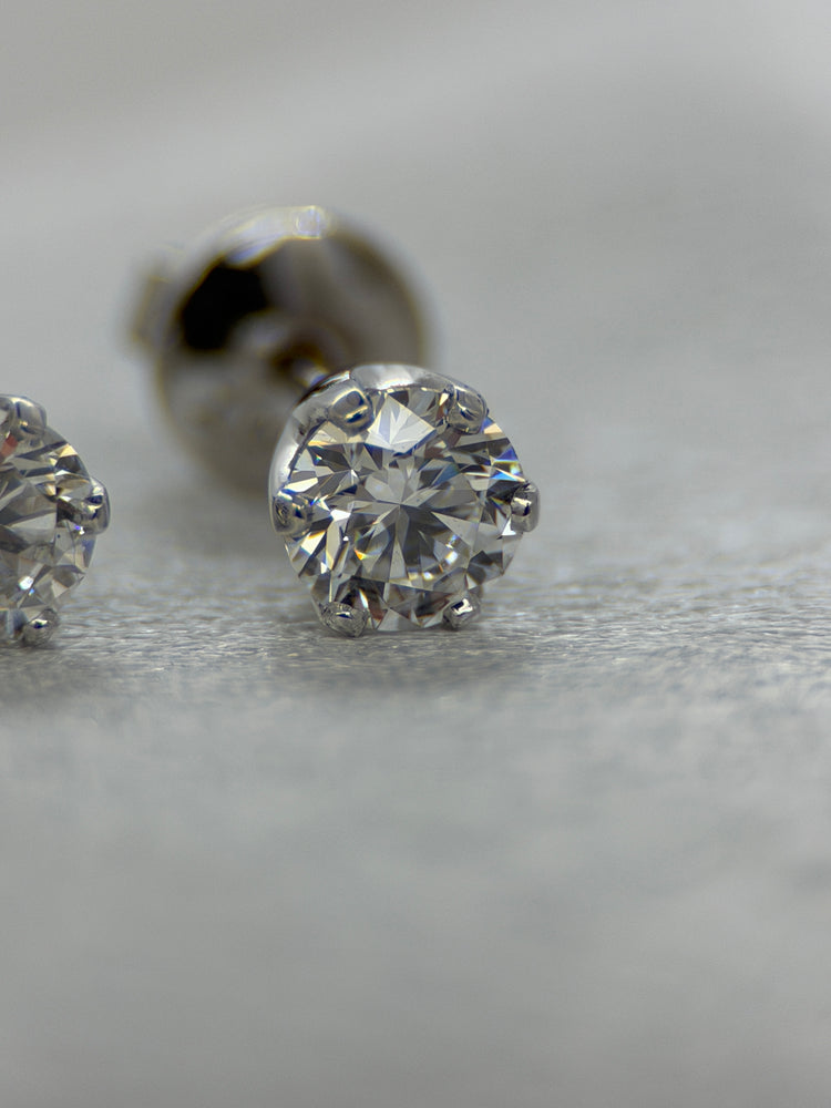 18K Diamond Stud Earrings – 0.45 ct each, White Gold