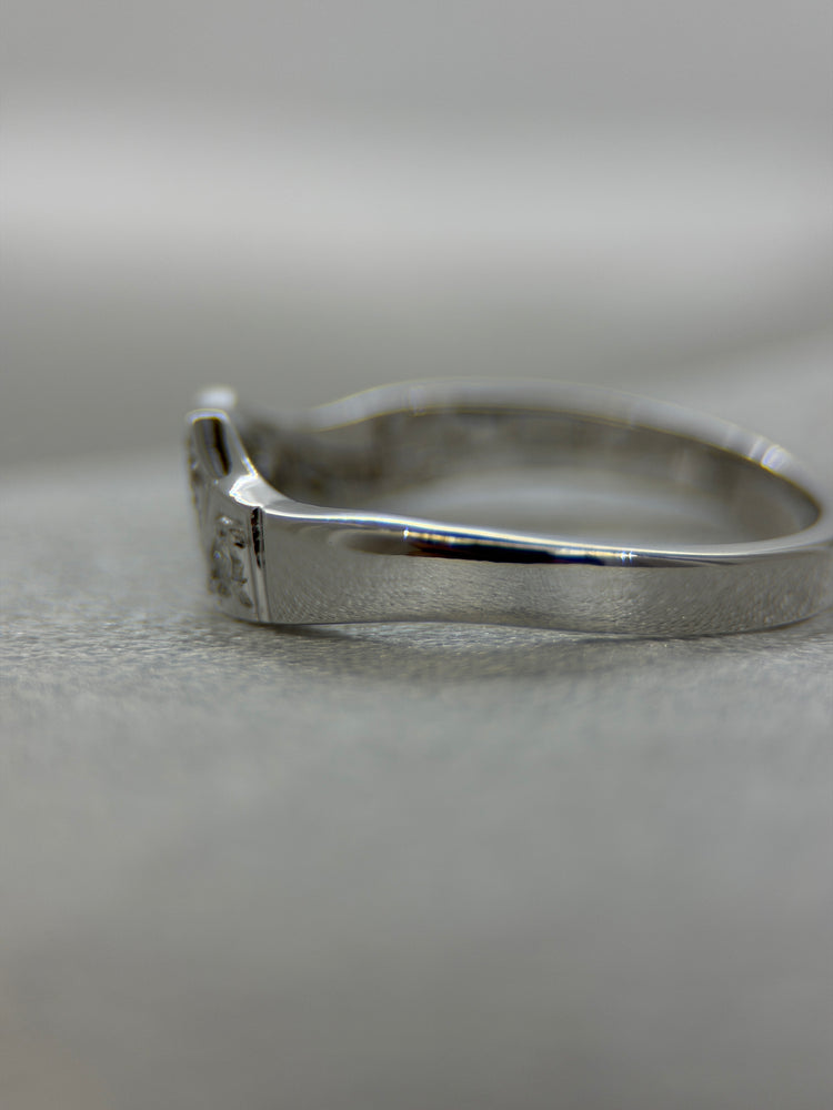 18K Diamantring i vitguld – 5 briljanter, Storlek 52