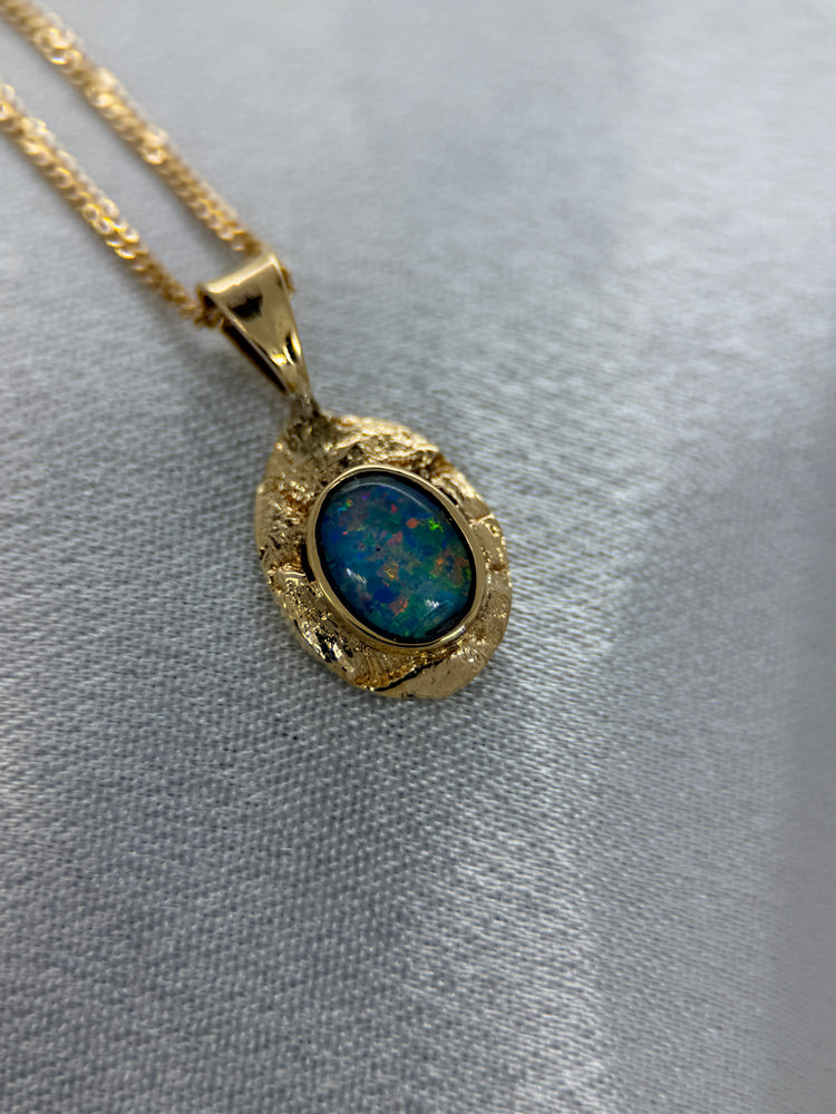 18K Opal Hänge i Rödguld – Abstrakt Design, 1.5g