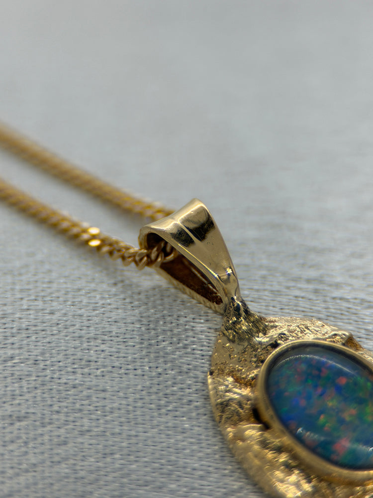 18K Opal Hänge i Rödguld – Abstrakt Design, 1.5g