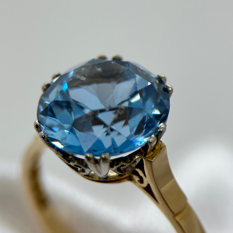 18K Vintage Ring med Blå Glassten, 1947