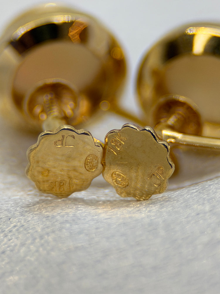 18K Opалörhängen – Vita opaler med färgspel, 1 cm