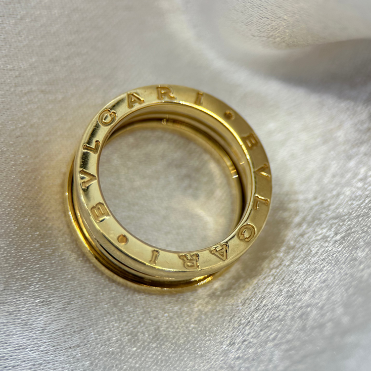 18K BULGARI Ring "B.zero1" Storlek 53