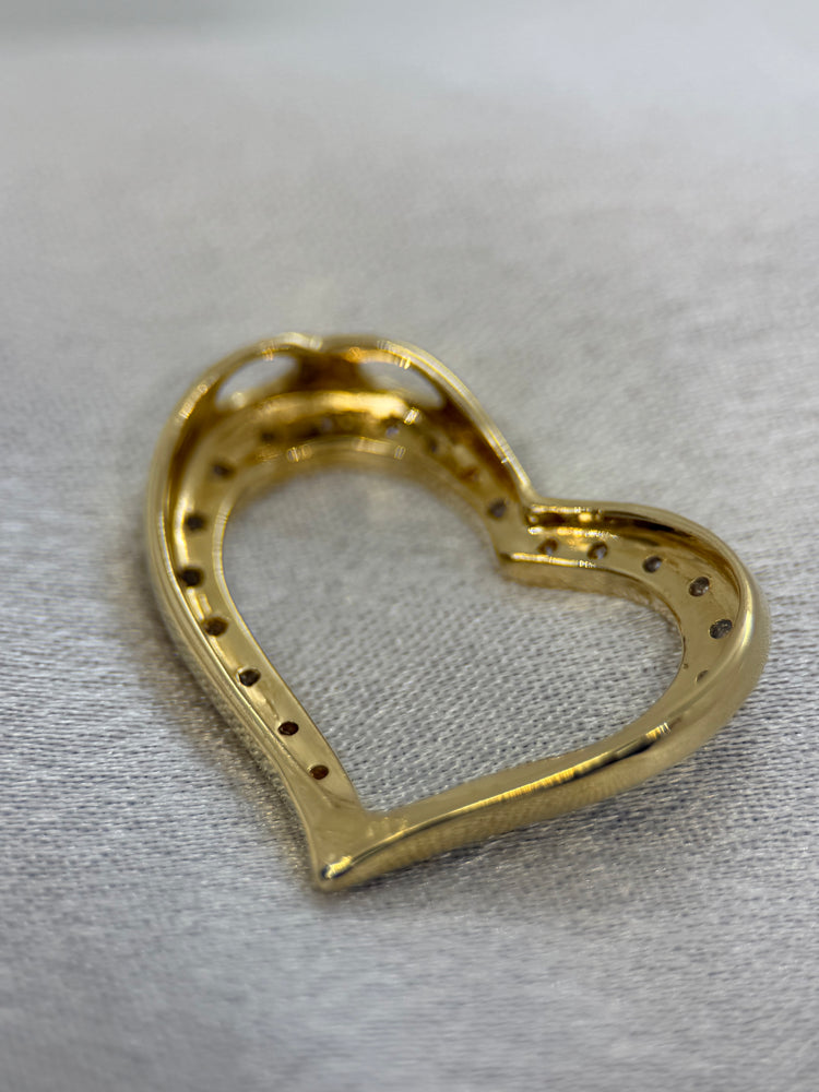 18K Hjärtformat hänge med diamanter – 0.13 ct, 2.8 cm