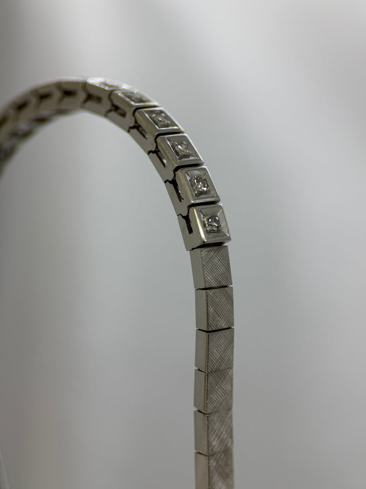 18K Diamantarmband i vitguld – 15 singelslipade diamanter, 18.5 cm