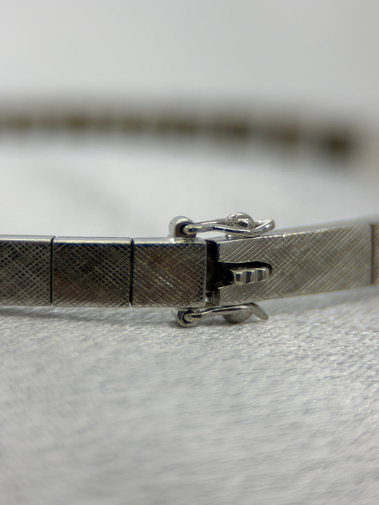 18K Diamantarmband i vitguld – 15 singelslipade diamanter, 18.5 cm
