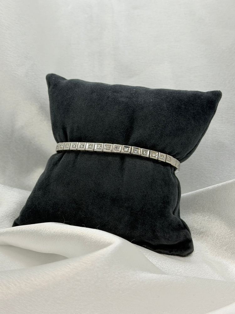 18K Diamantarmband i vitguld – 15 singelslipade diamanter, 18.5 cm