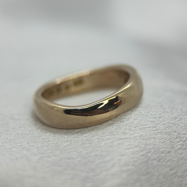 18K Hjärtmönstrad Diamantring - Storlek 56, 8.6g
