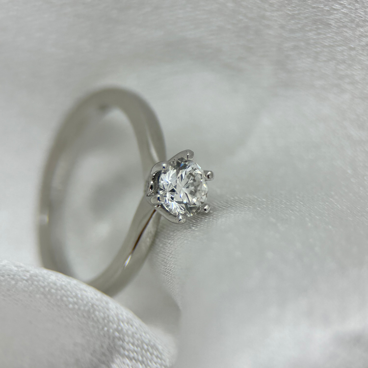 18K Enstensring 0,50 ct från Jarl Sandin - GIA certifierad