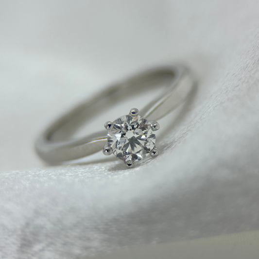 18K Enstensring 0,50 ct från Jarl Sandin - GIA certifierad