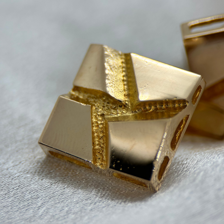 18K Cufflinks 12.9g