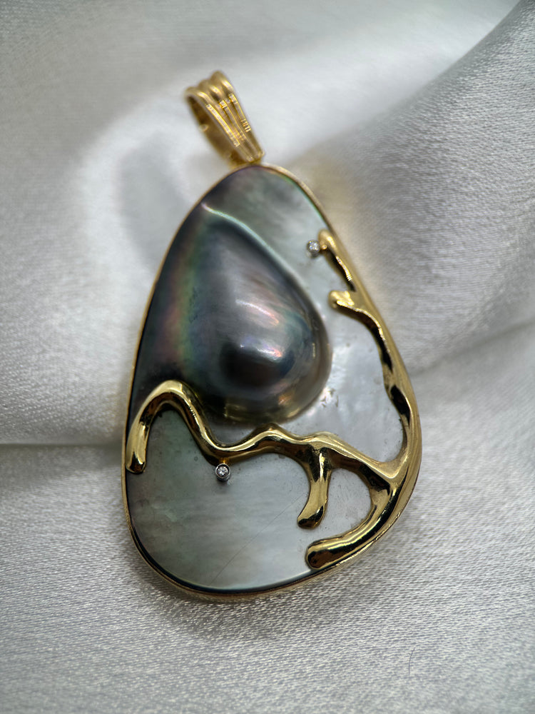 14K Gold Pendant with Blister Mother of Pearl and Diamonds
