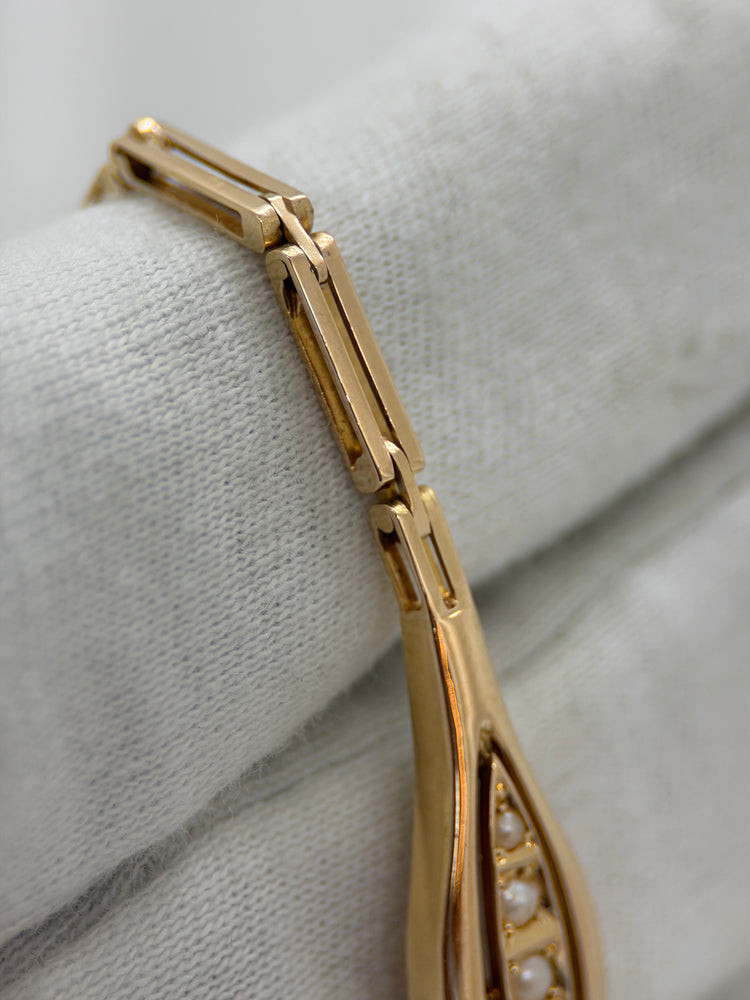 18K Armband med odlade mabépärlor – Guldvaruaktiebolaget Gustav Dahlgren, Malmö 1919