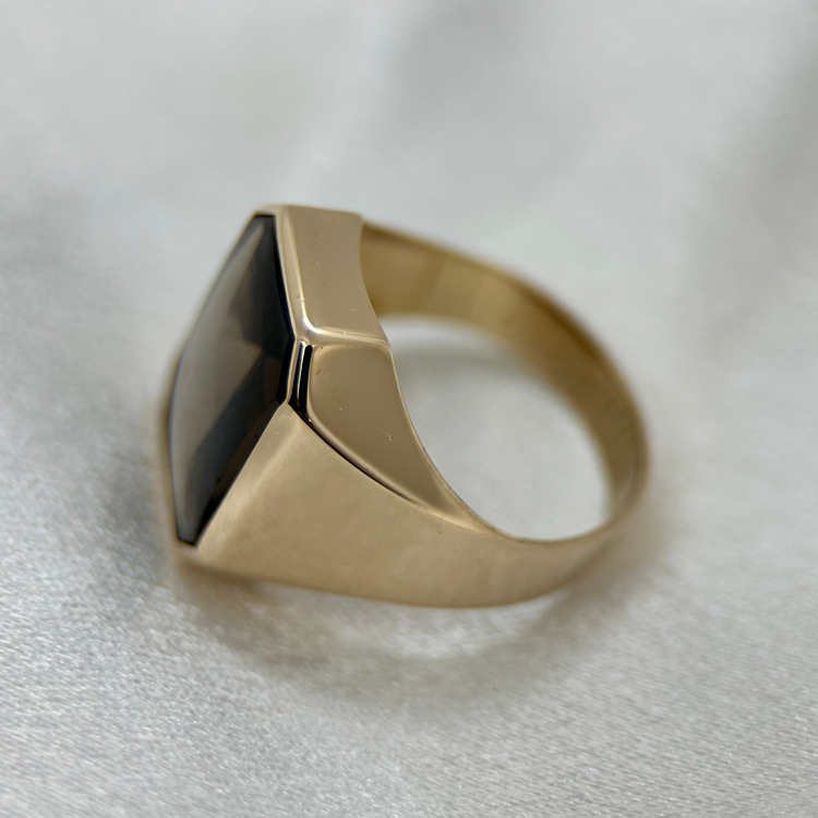 18K Ring med Rökkvarts Signettdesign - Ringstorlek 55 ½
