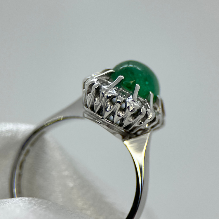 18K Smaragd och Diamantring 1976 - Storlek 54