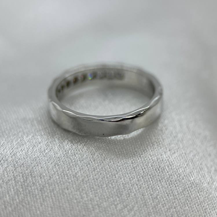 18K Alliansring med diamanter 0,30 ct - Ringstorlek 56 ½