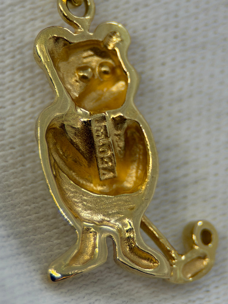 18K Pendant – Teddy Bear with Golf Club, Diamond