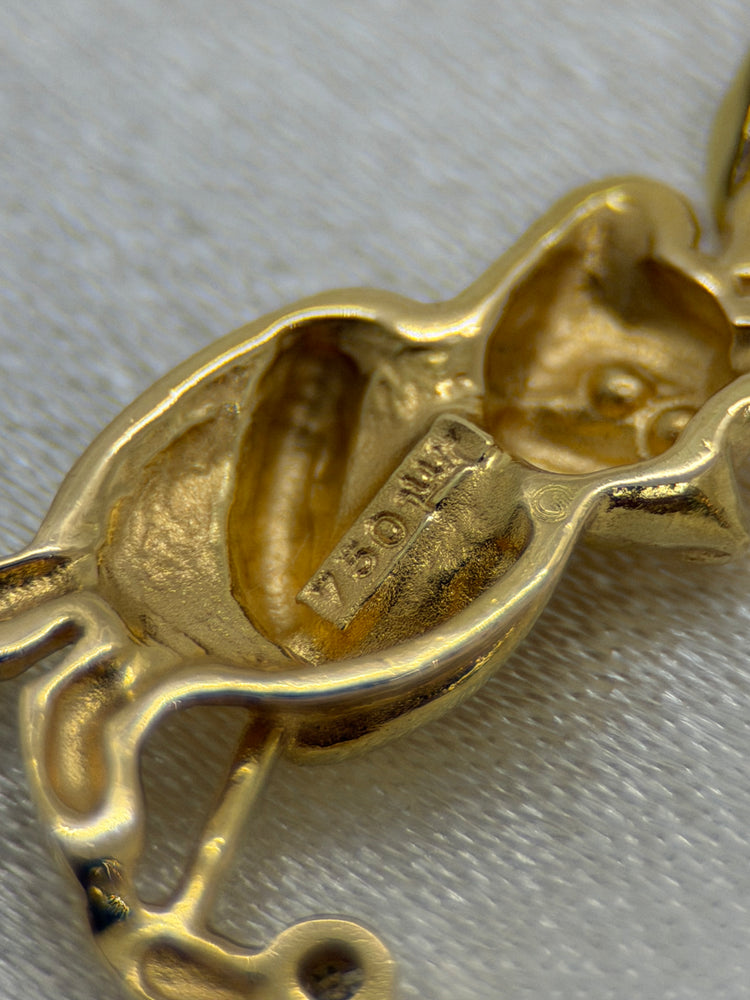 18K Pendant – Teddy Bear with Golf Club, Diamond