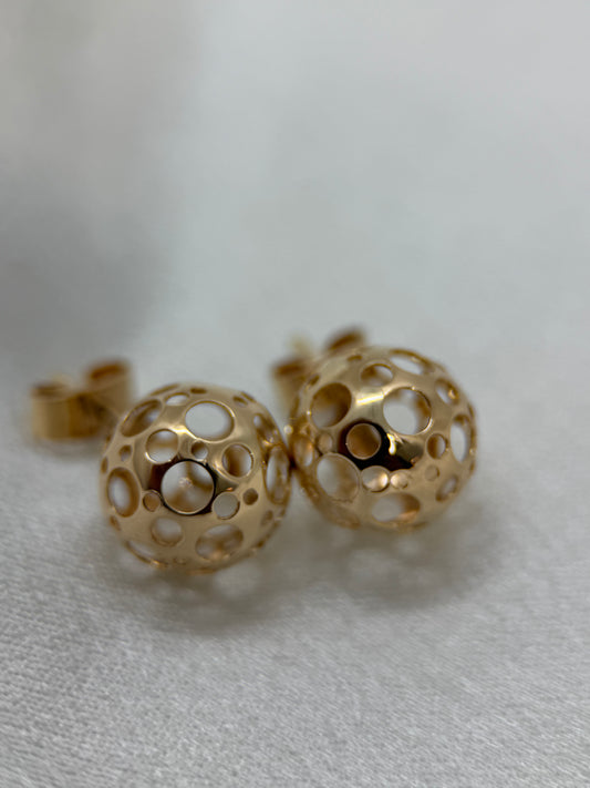18K Spherical Pierced Earrings – 1.2 cm, 2.8g