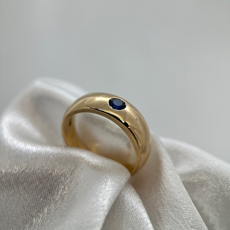18K Safirring - ringstorlek 61