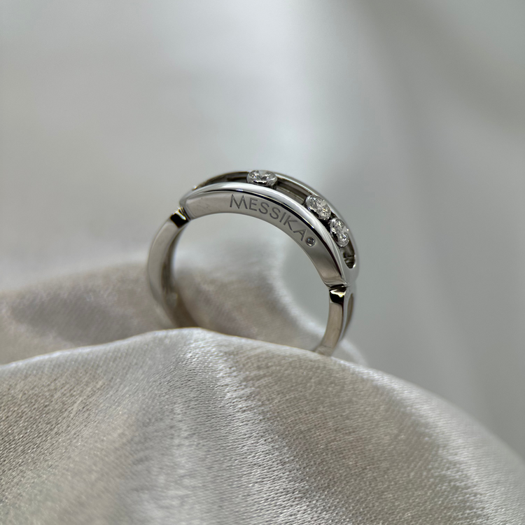 18K Messika 'Move Ring' med Tre Diamanter - 0,24 ct ringstorlek 60