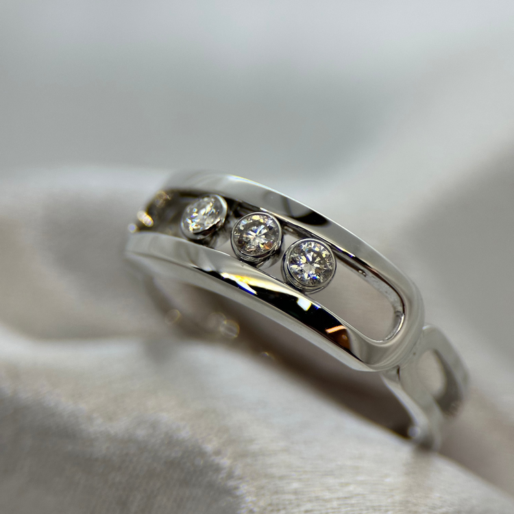 18K Messika 'Move Ring' med Tre Diamanter - 0,24 ct ringstorlek 60