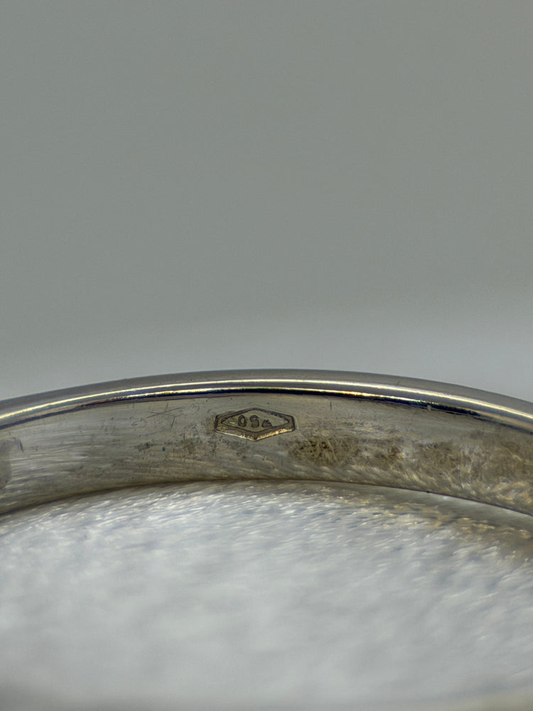 18K Diamantring – Scrolldesign, 7 briljanter, Storlek 55