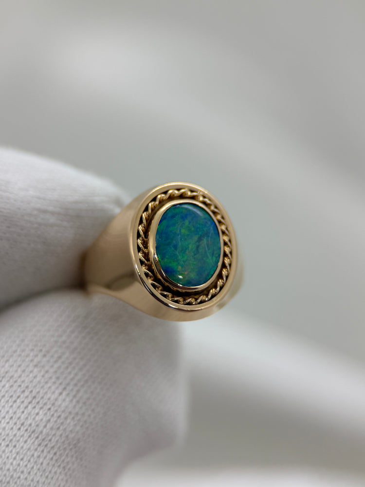 18K Signetring med Opal – Storlek 46.5