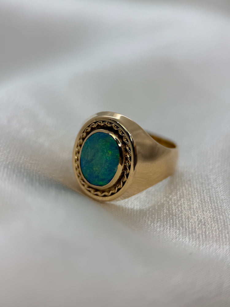 18K Signetring med Opal – Storlek 46.5